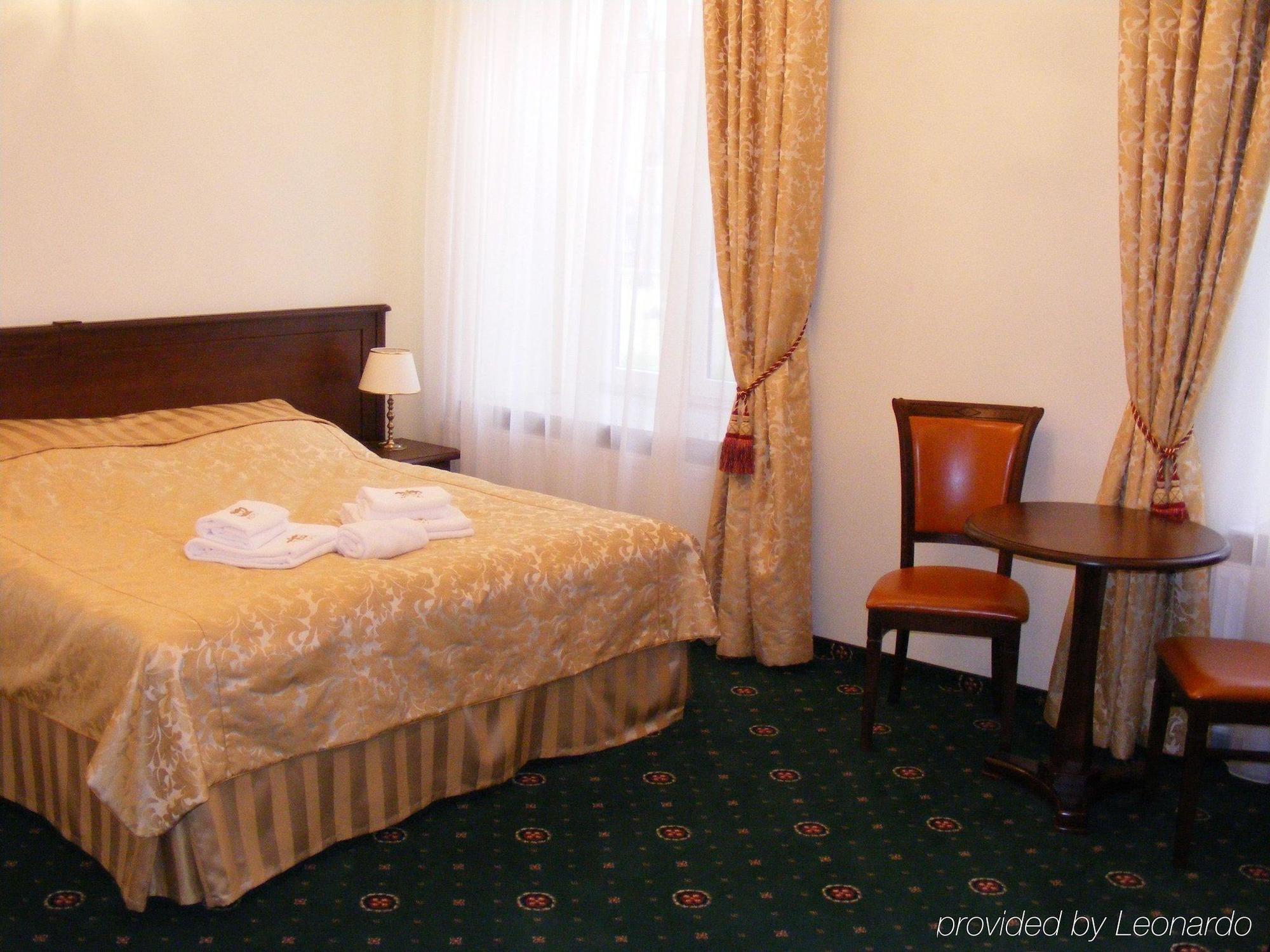 Royal Hotel Modlin Nowy Dwor Mazowiecki Room photo